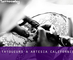 Tatoueurs à Artesia (Californie)