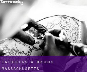 Tatoueurs à Brooks (Massachusetts)