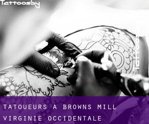 Tatoueurs à Browns Mill (Virginie-Occidentale)