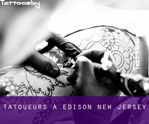 Tatoueurs à Edison (New Jersey)