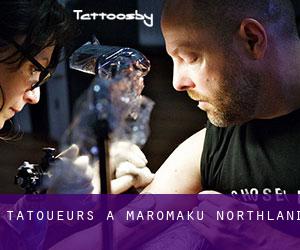 Tatoueurs à Maromaku (Northland)
