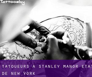 Tatoueurs à Stanley Manor (État de New York)