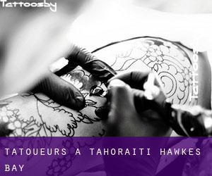 Tatoueurs à Tahoraiti (Hawke's Bay)