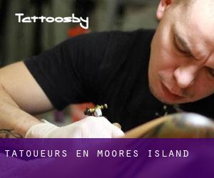 Tatoueurs en Moore's Island